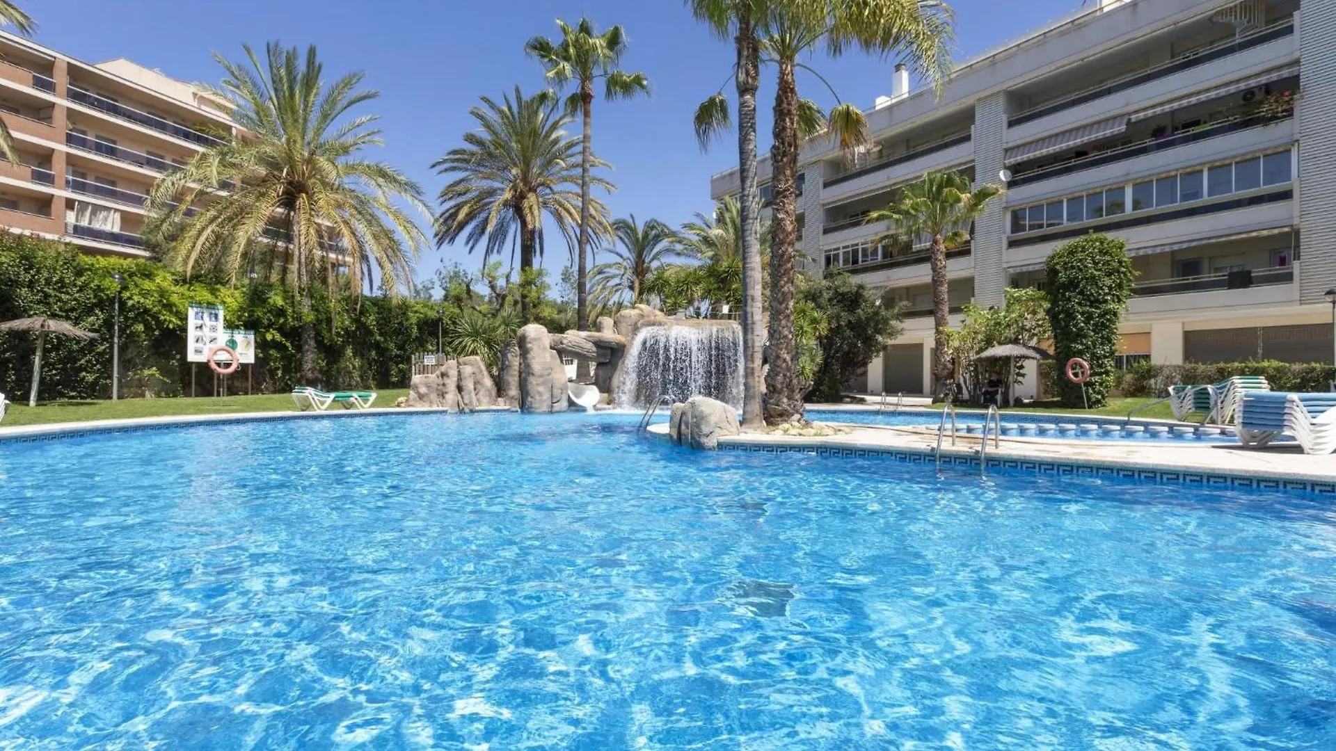 Apartment Jardines Family 204 By Interhome Salou